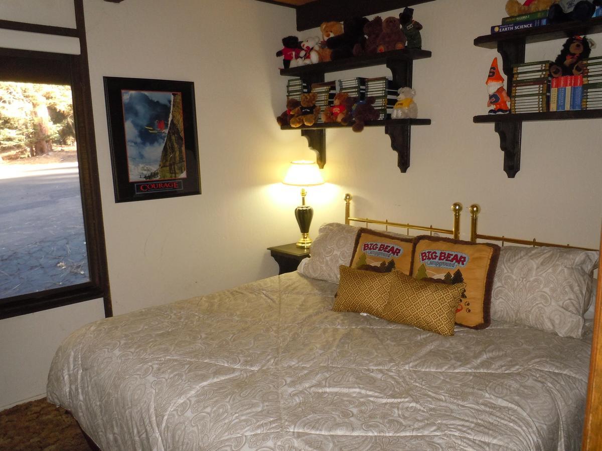 Two-Bedroom Plus Den Economy Unit #81 By Escape For All Seasons Bus Lic #23546 Big Bear Lake Buitenkant foto